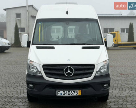 Белый Мерседес Sprinter, объемом двигателя 2.14 л и пробегом 247 тыс. км за 28700 $, фото 1 на Automoto.ua