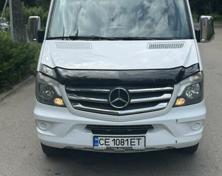 Белый Мерседес Sprinter, объемом двигателя 2.14 л и пробегом 450 тыс. км за 48000 $, фото 2 на Automoto.ua