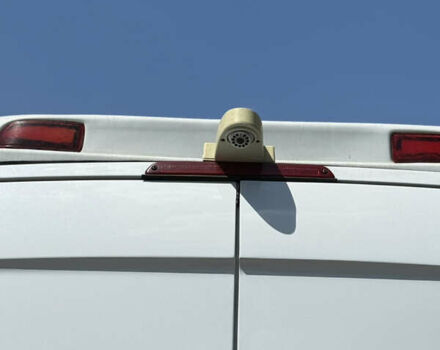 Белый Мерседес Sprinter, объемом двигателя 2.14 л и пробегом 500 тыс. км за 43500 $, фото 4 на Automoto.ua