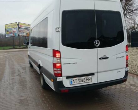 Белый Мерседес Sprinter, объемом двигателя 2.7 л и пробегом 462 тыс. км за 38800 $, фото 5 на Automoto.ua
