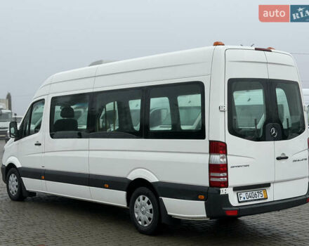 Белый Мерседес Sprinter, объемом двигателя 2.14 л и пробегом 247 тыс. км за 28700 $, фото 5 на Automoto.ua