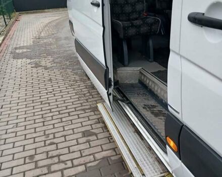 Белый Мерседес Sprinter, объемом двигателя 2.7 л и пробегом 462 тыс. км за 38800 $, фото 3 на Automoto.ua