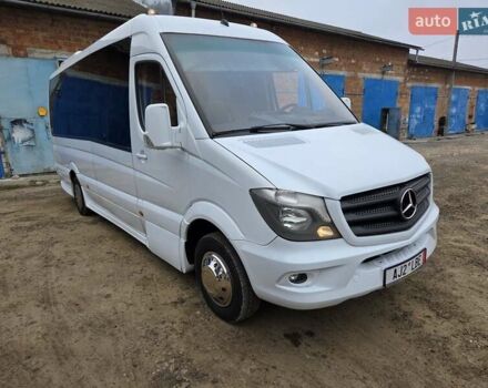 Мерседес Sprinter 2015 в Черновцах на Automoto.ua Белый Мерседес Sprinter, объемом двигателя 3 л и пробегом 497 тыс. км за 49900 $, фото 8 на Automoto.ua
