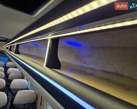 Мерседес Sprinter 2015 в Черновцах на Automoto.ua Белый Мерседес Sprinter, объемом двигателя 3 л и пробегом 497 тыс. км за 49900 $, фото 42 на Automoto.ua