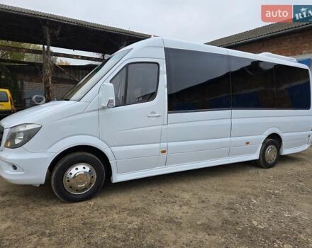Мерседес Sprinter 2015 в Черновцах на Automoto.ua Белый Мерседес Sprinter, объемом двигателя 3 л и пробегом 497 тыс. км за 49900 $, фото 11 на Automoto.ua