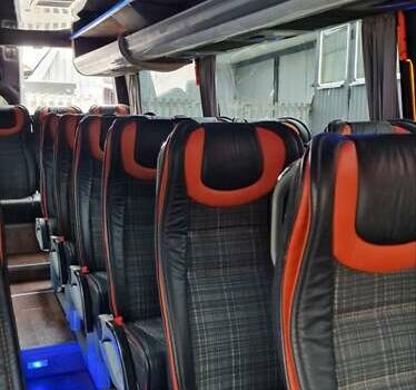 Белый Мерседес Sprinter, объемом двигателя 3 л и пробегом 340 тыс. км за 59900 $, фото 29 на Automoto.ua