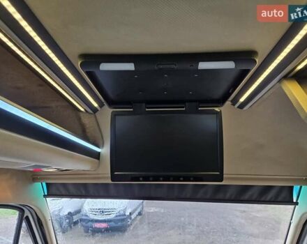 Мерседес Sprinter 2015 в Черновцах на Automoto.ua Белый Мерседес Sprinter, объемом двигателя 3 л и пробегом 497 тыс. км за 49900 $, фото 54 на Automoto.ua