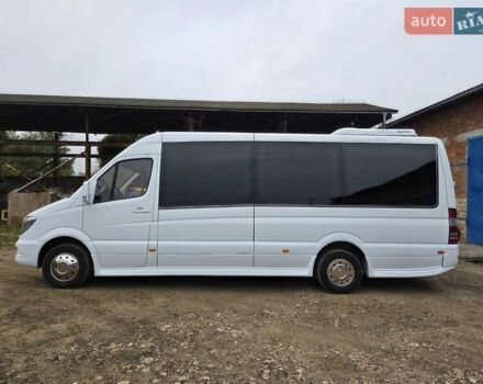 Мерседес Sprinter 2015 в Черновцах на Automoto.ua Белый Мерседес Sprinter, объемом двигателя 3 л и пробегом 497 тыс. км за 49900 $, фото 1 на Automoto.ua