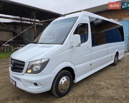 Мерседес Sprinter 2015 в Черновцах на Automoto.ua Белый Мерседес Sprinter, объемом двигателя 3 л и пробегом 497 тыс. км за 49900 $, фото 12 на Automoto.ua