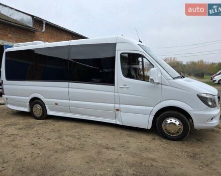 Мерседес Sprinter 2015 в Черновцах на Automoto.ua Белый Мерседес Sprinter, объемом двигателя 3 л и пробегом 497 тыс. км за 49900 $, фото 6 на Automoto.ua