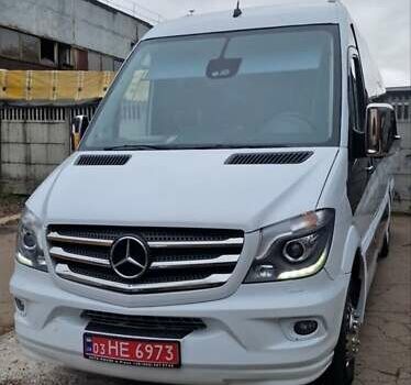 Белый Мерседес Sprinter, объемом двигателя 3 л и пробегом 340 тыс. км за 59900 $, фото 2 на Automoto.ua
