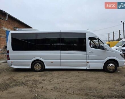 Мерседес Sprinter 2015 в Черновцах на Automoto.ua Белый Мерседес Sprinter, объемом двигателя 3 л и пробегом 497 тыс. км за 49900 $, фото 2 на Automoto.ua