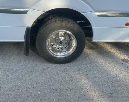 Белый Мерседес Sprinter, объемом двигателя 2.9 л и пробегом 400 тыс. км за 54999 $, фото 9 на Automoto.ua