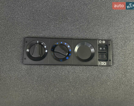 Белый Мерседес Sprinter, объемом двигателя 3 л и пробегом 312 тыс. км за 63800 $, фото 74 на Automoto.ua