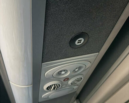 Белый Мерседес Sprinter, объемом двигателя 3 л и пробегом 312 тыс. км за 63800 $, фото 21 на Automoto.ua