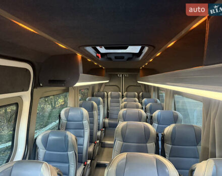 Белый Мерседес Sprinter, объемом двигателя 3 л и пробегом 312 тыс. км за 63800 $, фото 35 на Automoto.ua