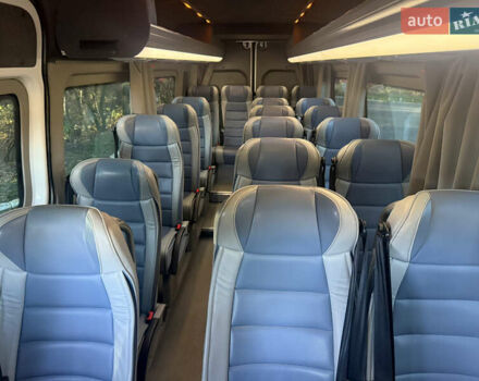Белый Мерседес Sprinter, объемом двигателя 3 л и пробегом 312 тыс. км за 63800 $, фото 36 на Automoto.ua
