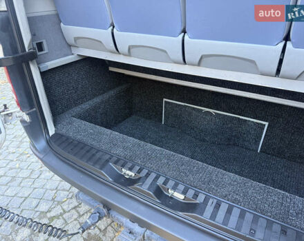 Белый Мерседес Sprinter, объемом двигателя 3 л и пробегом 312 тыс. км за 63800 $, фото 51 на Automoto.ua