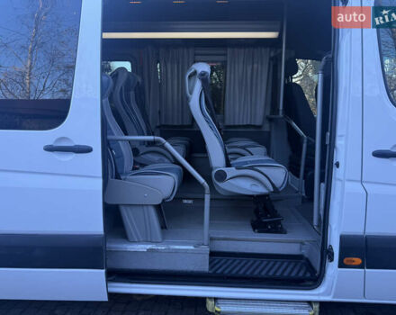 Белый Мерседес Sprinter, объемом двигателя 3 л и пробегом 312 тыс. км за 63800 $, фото 22 на Automoto.ua