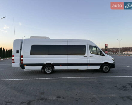 Белый Мерседес Sprinter, объемом двигателя 3 л и пробегом 312 тыс. км за 63800 $, фото 14 на Automoto.ua
