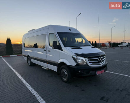 Белый Мерседес Sprinter, объемом двигателя 3 л и пробегом 312 тыс. км за 63800 $, фото 16 на Automoto.ua