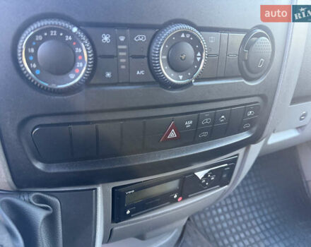 Белый Мерседес Sprinter, объемом двигателя 3 л и пробегом 312 тыс. км за 63800 $, фото 75 на Automoto.ua