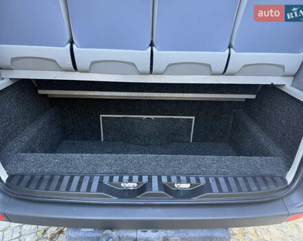 Белый Мерседес Sprinter, объемом двигателя 3 л и пробегом 312 тыс. км за 63800 $, фото 62 на Automoto.ua