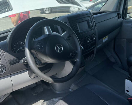 Белый Мерседес Sprinter, объемом двигателя 2.99 л и пробегом 199 тыс. км за 35000 $, фото 10 на Automoto.ua