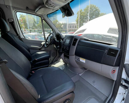 Белый Мерседес Sprinter, объемом двигателя 2.99 л и пробегом 199 тыс. км за 35000 $, фото 14 на Automoto.ua