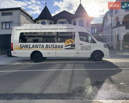 Белый Мерседес Sprinter, объемом двигателя 2.99 л и пробегом 40 тыс. км за 77500 $, фото 11 на Automoto.ua