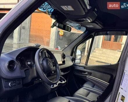 Белый Мерседес Sprinter, объемом двигателя 2.99 л и пробегом 40 тыс. км за 77500 $, фото 25 на Automoto.ua