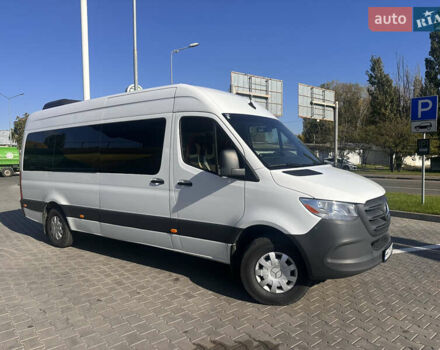 Белый Мерседес Sprinter, объемом двигателя 2.14 л и пробегом 73 тыс. км за 58500 $, фото 1 на Automoto.ua