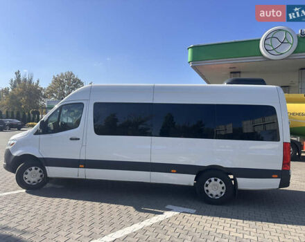 Белый Мерседес Sprinter, объемом двигателя 2.14 л и пробегом 73 тыс. км за 58500 $, фото 10 на Automoto.ua