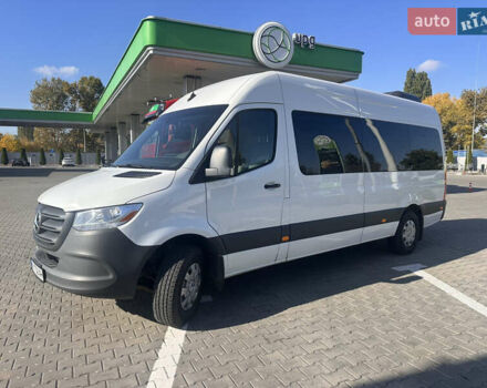 Белый Мерседес Sprinter, объемом двигателя 2.14 л и пробегом 73 тыс. км за 58500 $, фото 5 на Automoto.ua