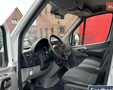 Белый Мерседес Sprinter, объемом двигателя 3 л и пробегом 280 тыс. км за 32500 $, фото 8 на Automoto.ua
