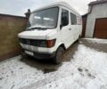 Белый Мерседес Sprinter, объемом двигателя 2.3 л и пробегом 50 тыс. км за 3000 $, фото 1 на Automoto.ua