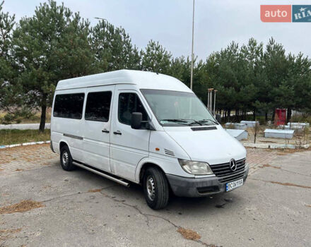 Белый Мерседес Sprinter, объемом двигателя 2.15 л и пробегом 370 тыс. км за 5900 $, фото 2 на Automoto.ua