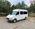 Белый Мерседес Sprinter, объемом двигателя 2.15 л и пробегом 370 тыс. км за 5900 $, фото 5 на Automoto.ua