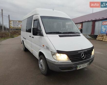 Белый Мерседес Sprinter, объемом двигателя 2.2 л и пробегом 193 тыс. км за 5999 $, фото 12 на Automoto.ua