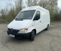 Белый Мерседес Sprinter, объемом двигателя 2.2 л и пробегом 350 тыс. км за 3800 $, фото 1 на Automoto.ua
