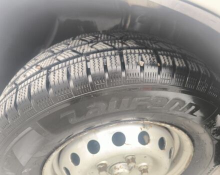 Белый Мерседес Sprinter, объемом двигателя 2.7 л и пробегом 330 тыс. км за 12000 $, фото 8 на Automoto.ua