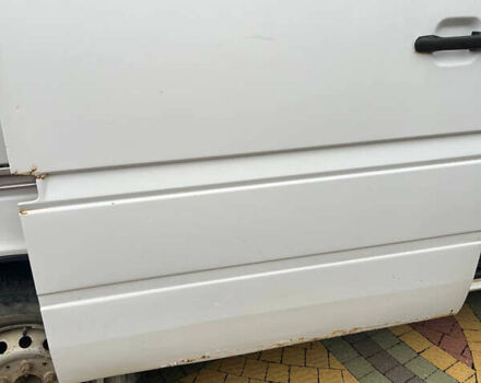 Білий Мерседес Sprinter, об'ємом двигуна 2.2 л та пробігом 307 тис. км за 5800 $, фото 7 на Automoto.ua