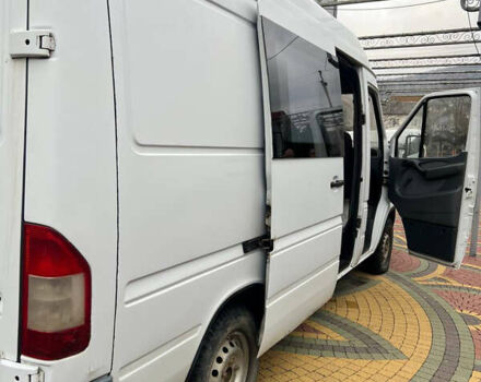 Білий Мерседес Sprinter, об'ємом двигуна 2.2 л та пробігом 307 тис. км за 5800 $, фото 6 на Automoto.ua