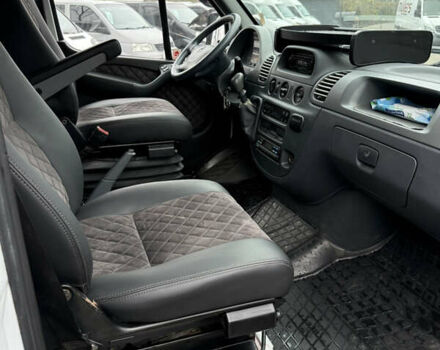 Білий Мерседес Sprinter, об'ємом двигуна 2.69 л та пробігом 600 тис. км за 12700 $, фото 9 на Automoto.ua