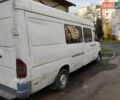 Белый Мерседес Sprinter, объемом двигателя 2.15 л и пробегом 802 тыс. км за 5800 $, фото 2 на Automoto.ua