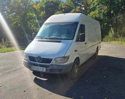 Белый Мерседес Sprinter, объемом двигателя 2.2 л и пробегом 530 тыс. км за 8300 $, фото 1 на Automoto.ua