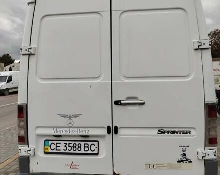 Белый Мерседес Sprinter, объемом двигателя 2.2 л и пробегом 460 тыс. км за 7500 $, фото 4 на Automoto.ua