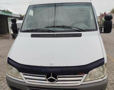 Белый Мерседес Sprinter, объемом двигателя 2.2 л и пробегом 460 тыс. км за 7500 $, фото 5 на Automoto.ua
