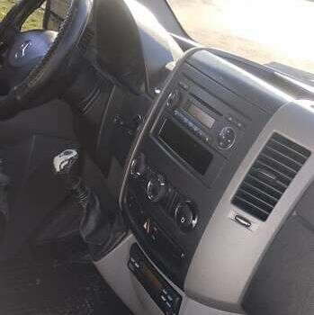 Білий Мерседес Sprinter, об'ємом двигуна 2.15 л та пробігом 641 тис. км за 9300 $, фото 6 на Automoto.ua