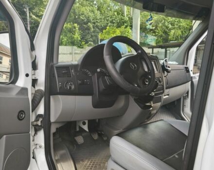 Белый Мерседес Sprinter, объемом двигателя 2.1 л и пробегом 498 тыс. км за 14500 $, фото 2 на Automoto.ua